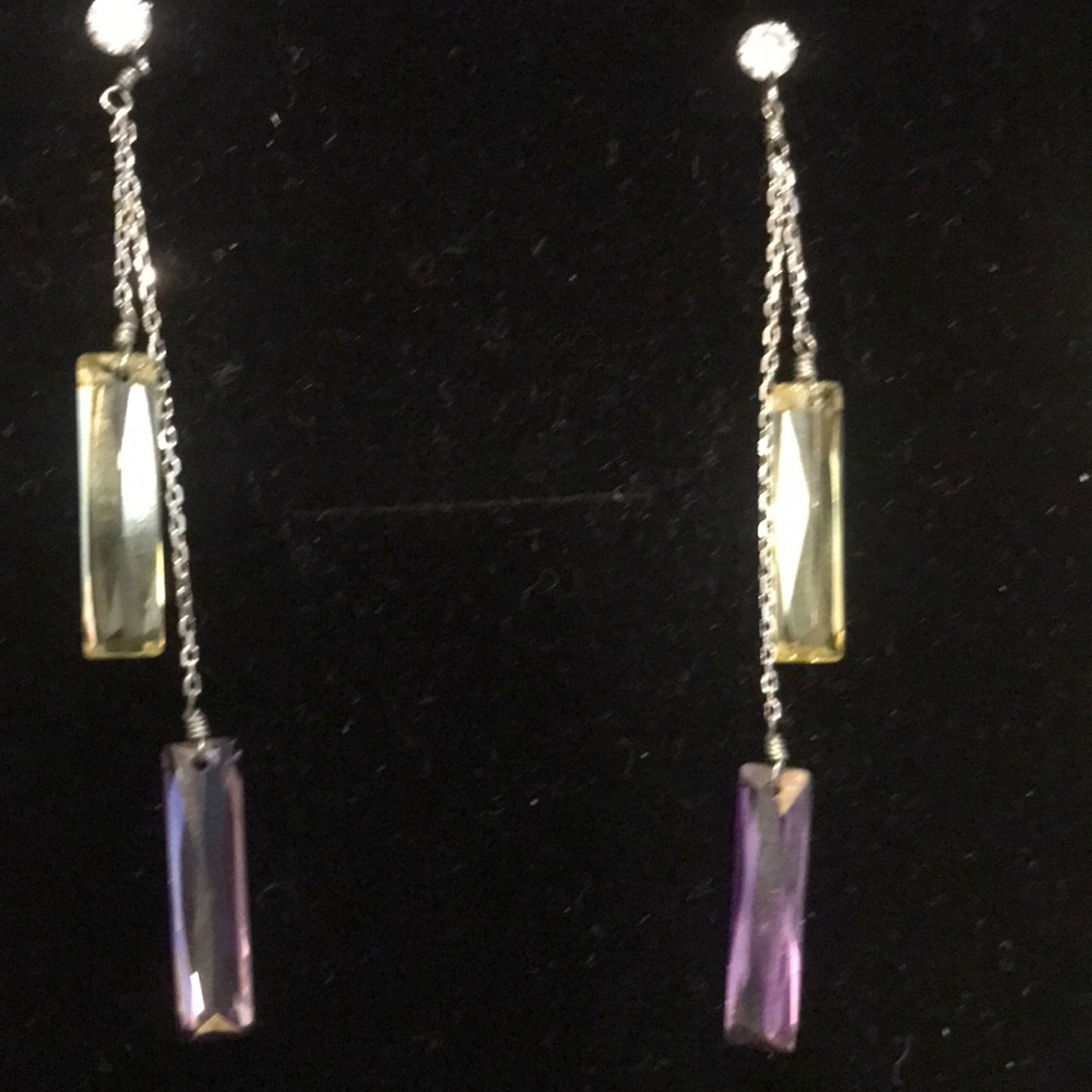 Crystal earring - Picture 2 of 2